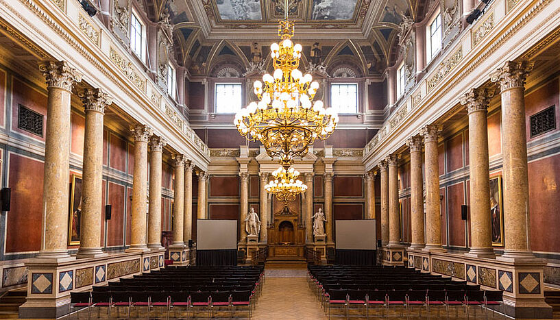 Foto des Großen Festsaals der Universität Wien