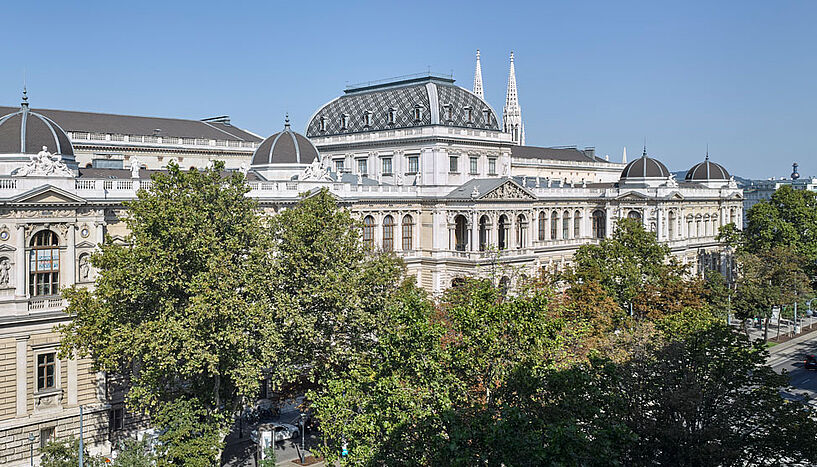 Außenansicht Hauptgebäude Universität Wien
